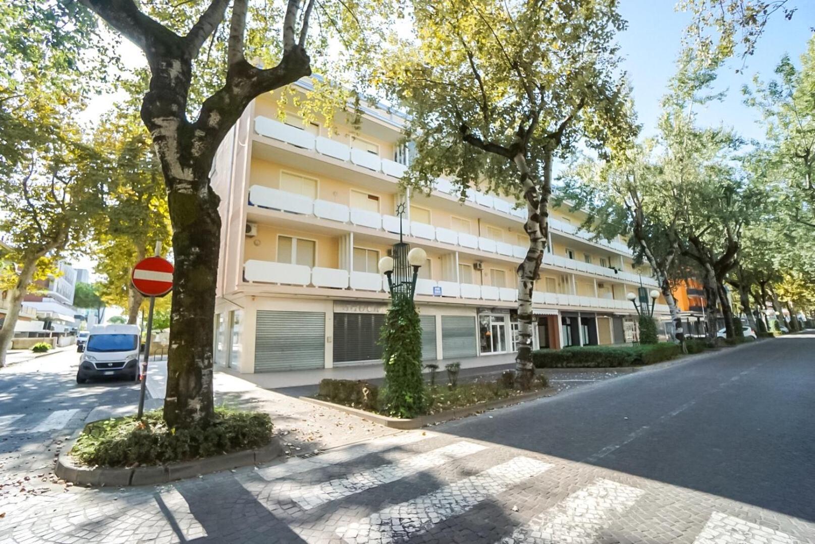 Condominio Bussola Μπιμπιόνε Εξωτερικό φωτογραφία