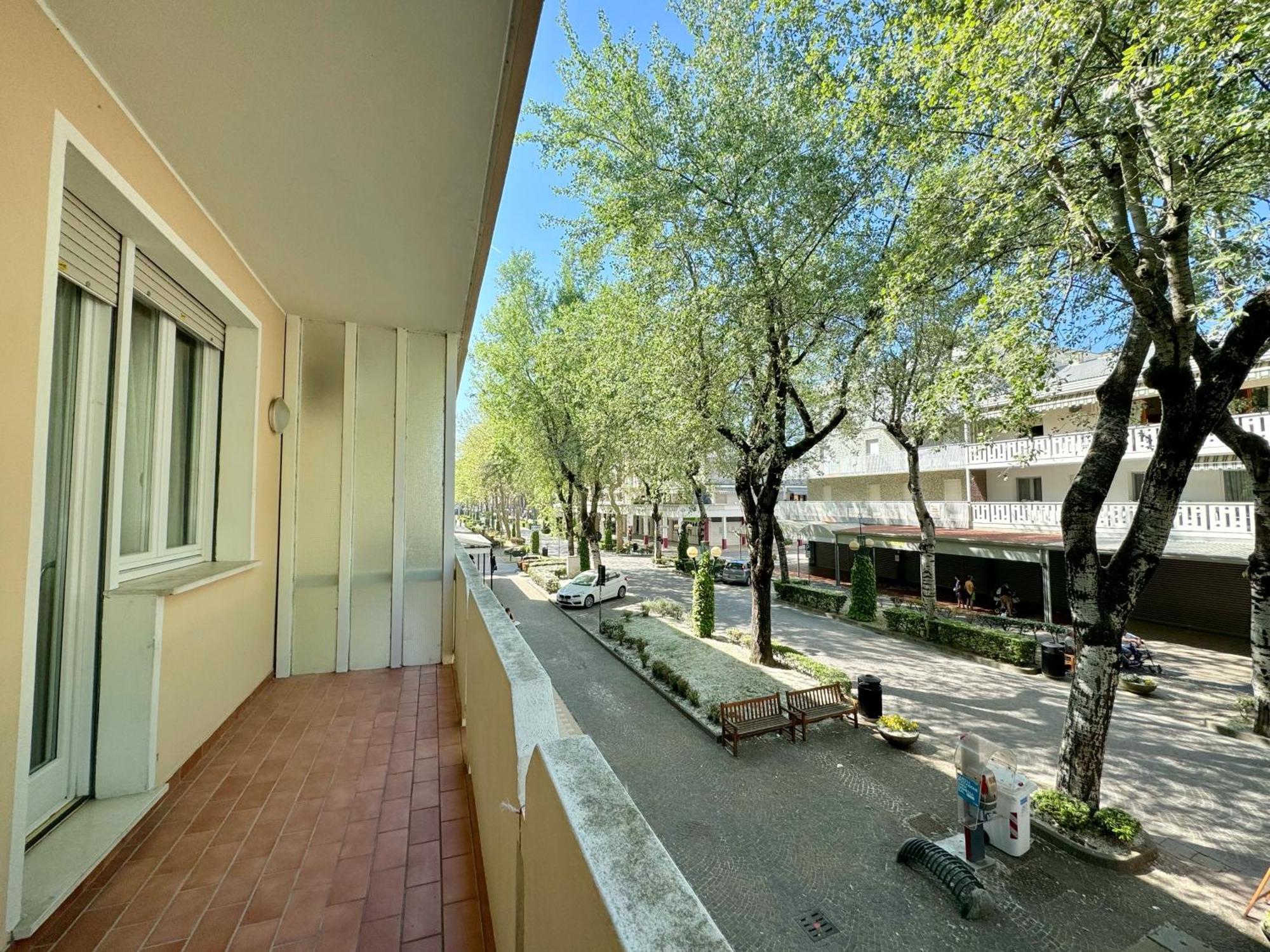 Condominio Bussola Μπιμπιόνε Εξωτερικό φωτογραφία