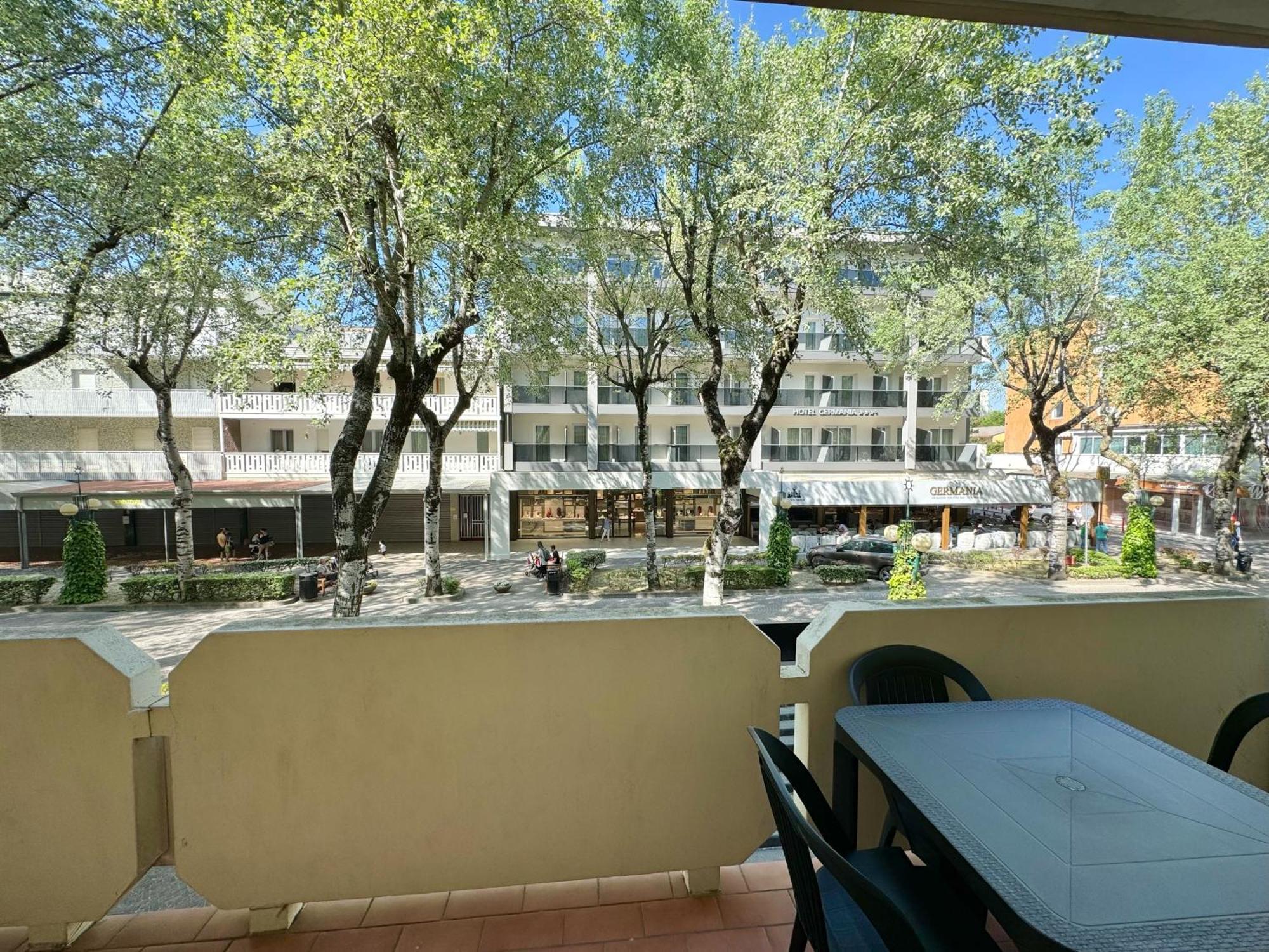 Condominio Bussola Μπιμπιόνε Εξωτερικό φωτογραφία